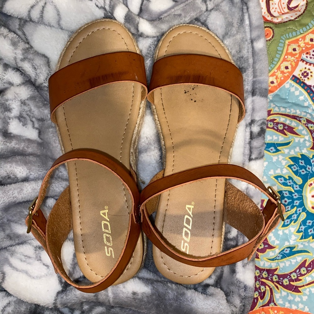 SODA sandals